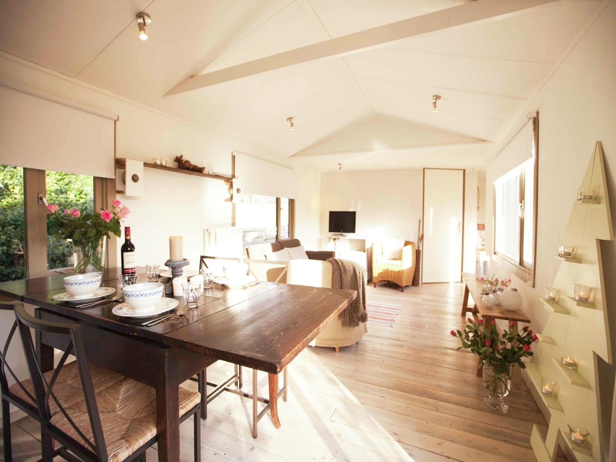 Cozy Cottage In Bergen With Terrace Buitenkant foto